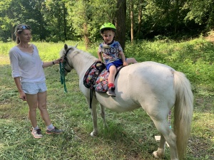 Den na koních 5.6.2019. Moc děkujeme paní Touškové a panu Touškovi za krásné dopoledne.